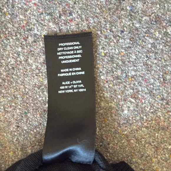 Alice + Olivia Black 100% Wool Sweater with Removable Lace Accents (Size S) - Picture 4 of 13